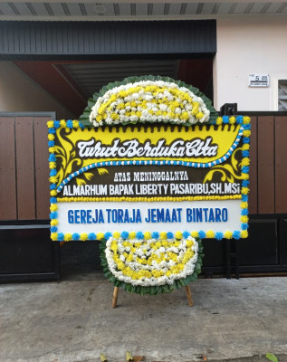 Papan Bunga Duka di Air Dikit